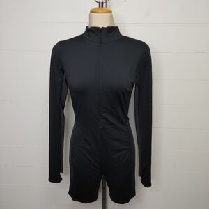 Lululemon Tight-Fit Lined Long-Sleeve Onesie Size M